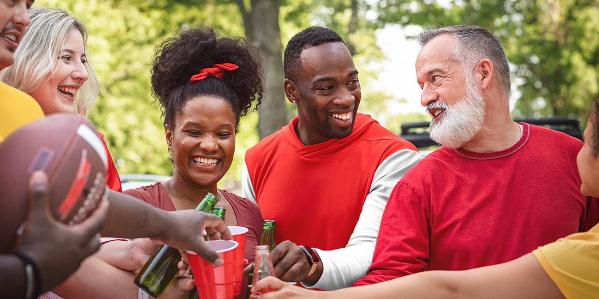 How to Take the Tailgate Into the Backyard with an Outdoor Football Watch Party