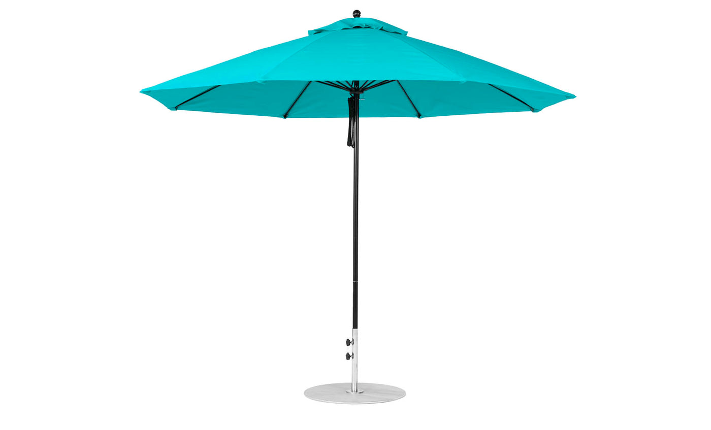 The Ledge Lounger Essential Fiberglass Umbrella is an 11 octagon pulley design crafted in turquoise marine-grade fabric with a sleek black pole and round base. Its wide canopy with a wind vent offers ample shade and exceptional wind resistance, making it the ideal patio umbrella choice.