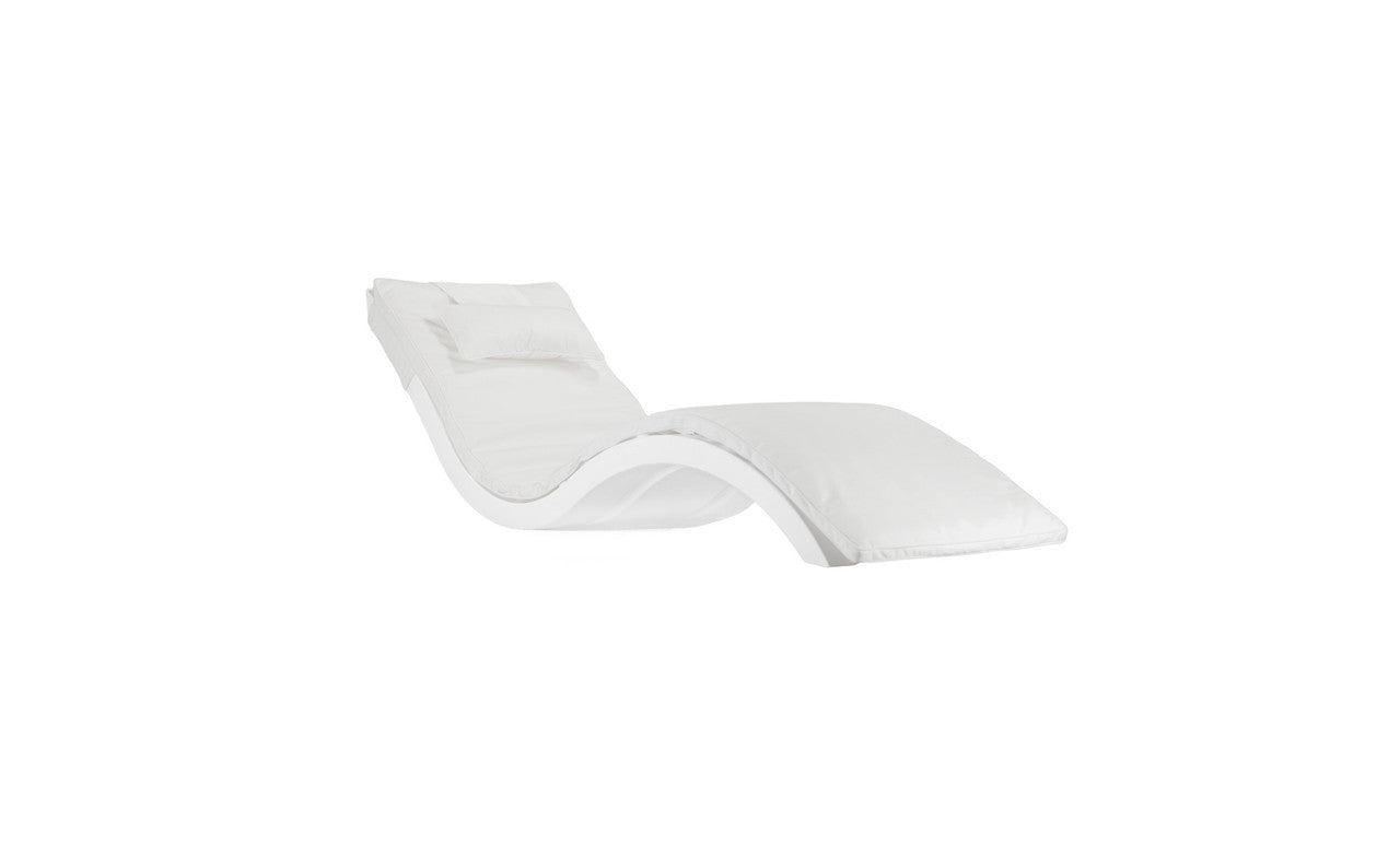 Black and white lounge chair online cushions