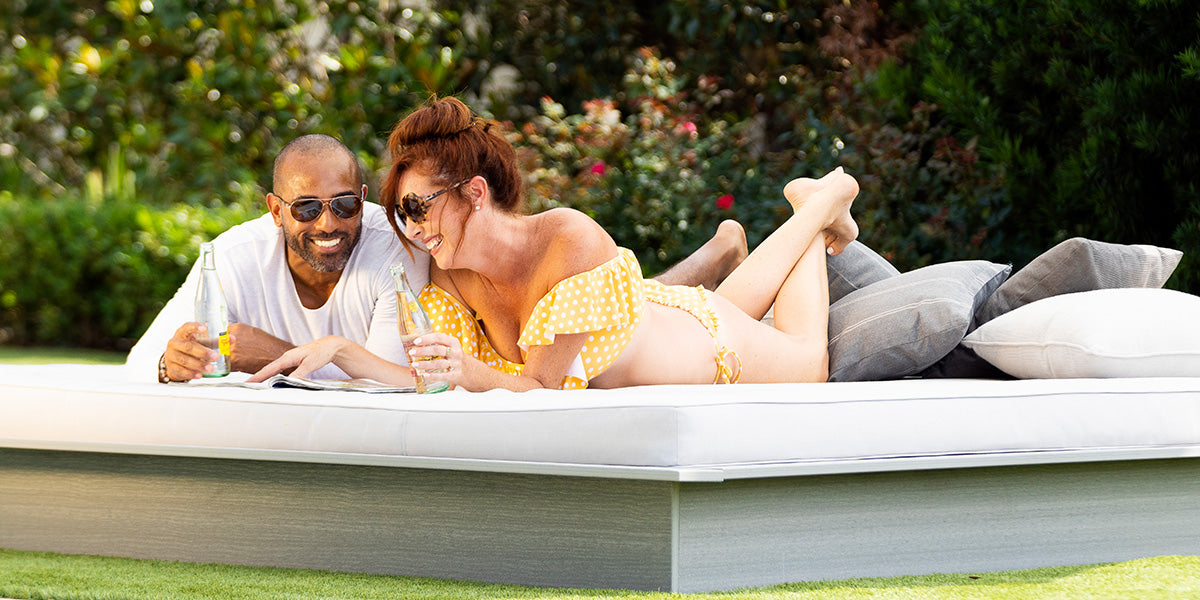 Couple relaxing outside on snubbed