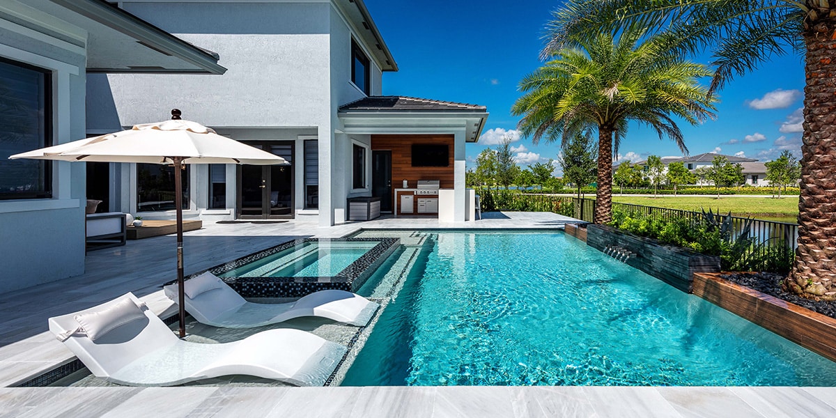 Dive into Luxury with the Top 5 Best Pool Seats from Ledge