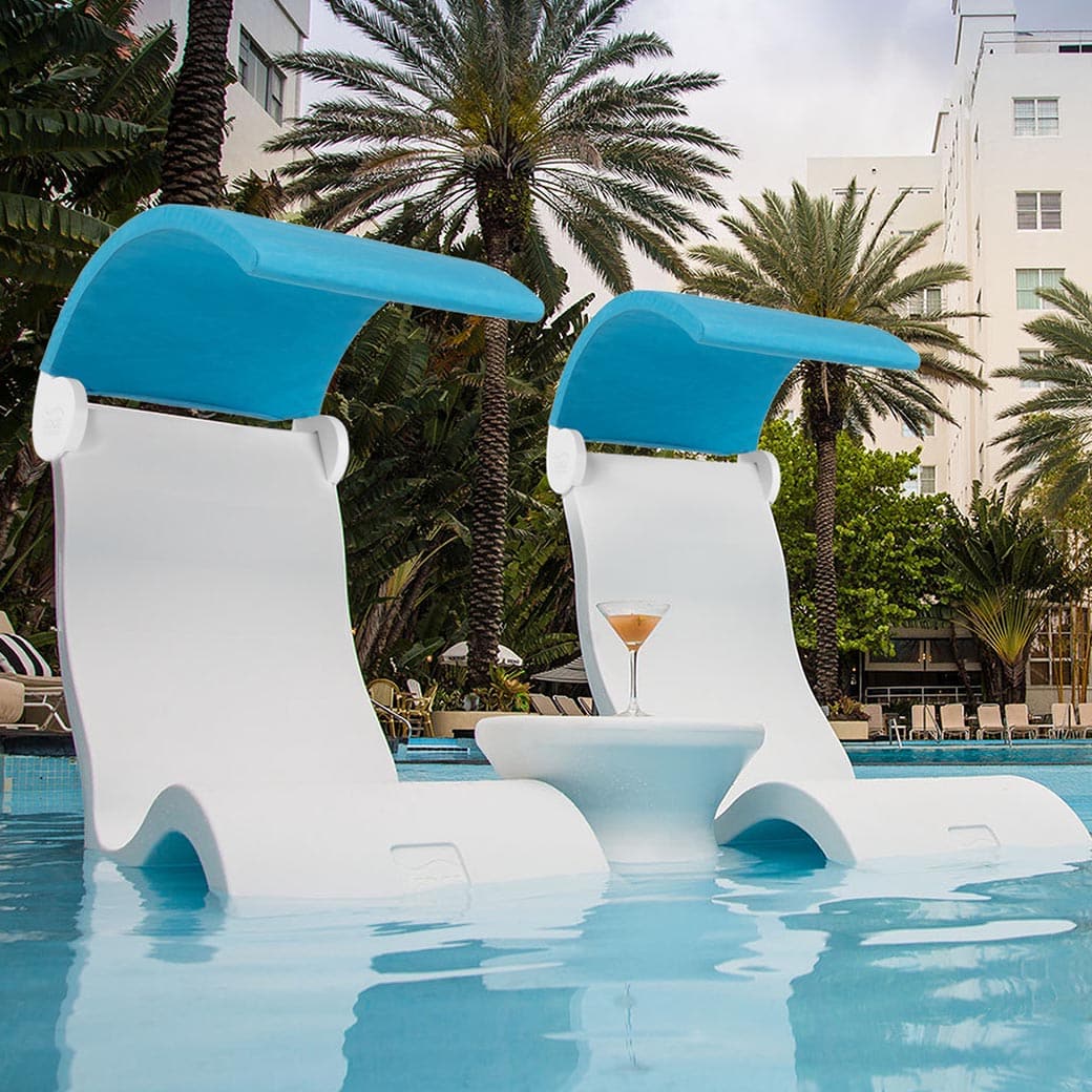 Pool chair best sale for sun shelf