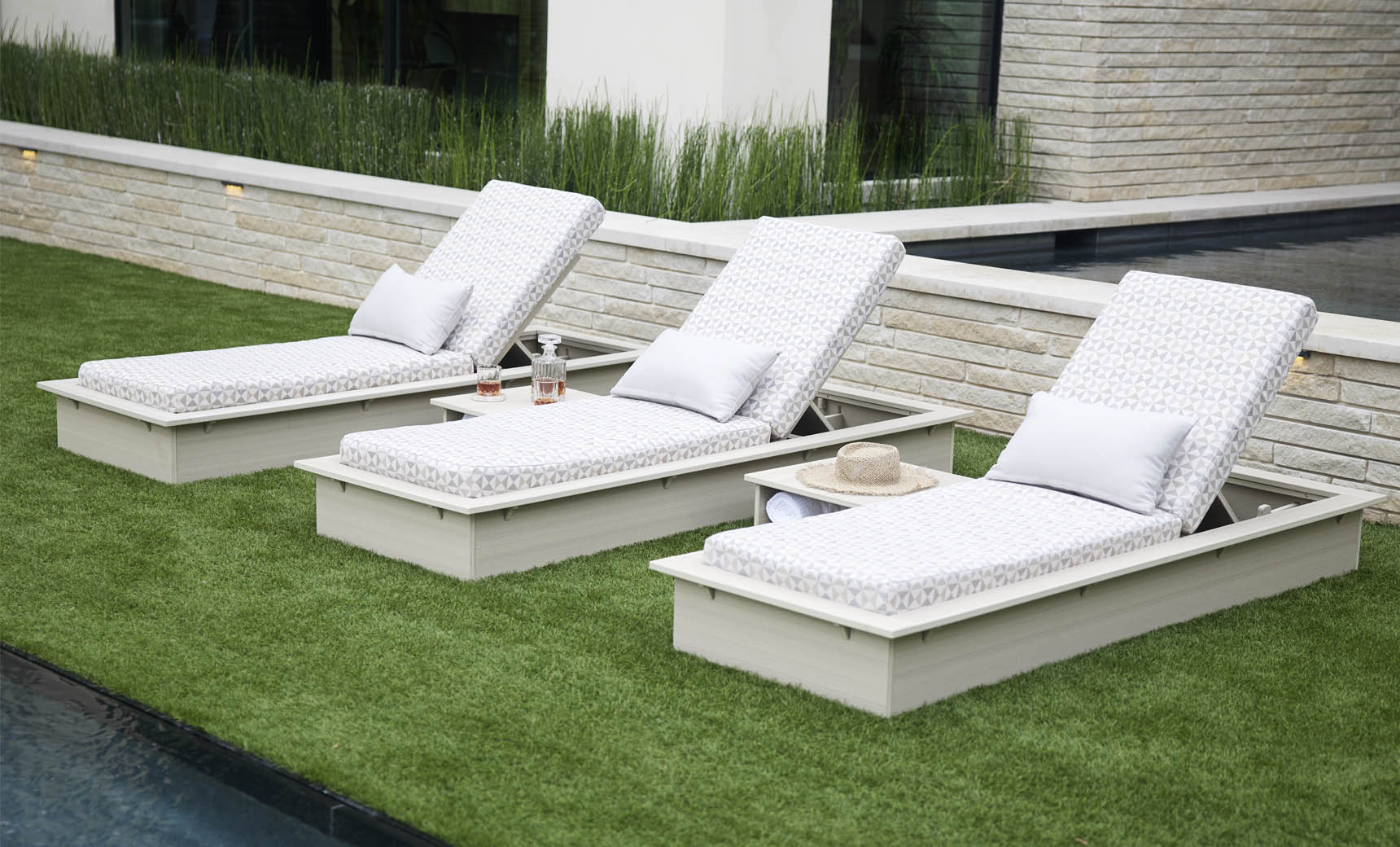 Outdoor chaise lounge online chair cushions on sale