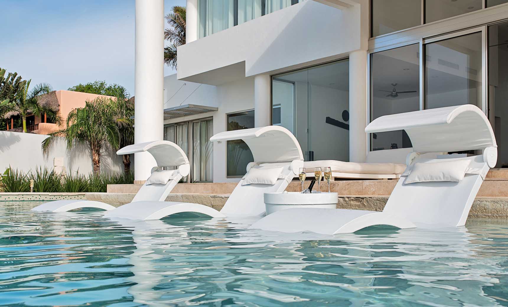 Swimming pool ledge loungers new arrivals